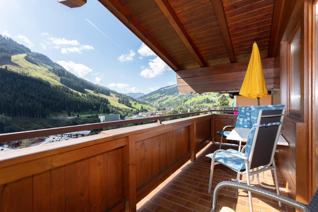 Appartement Schoene Aussicht Заалбах-Хинтерглем Екстериор снимка