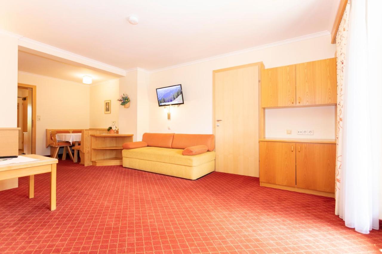 Appartement Schoene Aussicht Заалбах-Хинтерглем Екстериор снимка